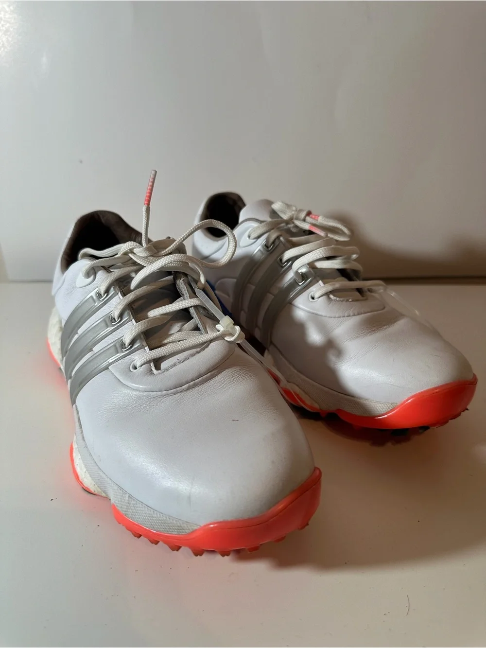 Adidas Tour360 22 Boost Golf Shoes Men’s 8.5 White Silver Orange Spikeless GV724